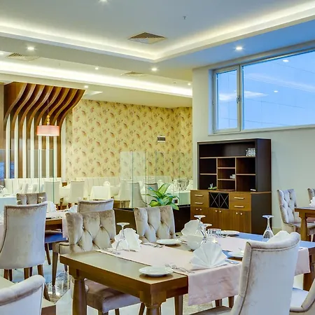 Demircioglu Park ホテル 4*